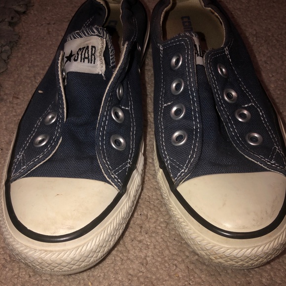 Navy blue low top Converse - Picture 3 of 4